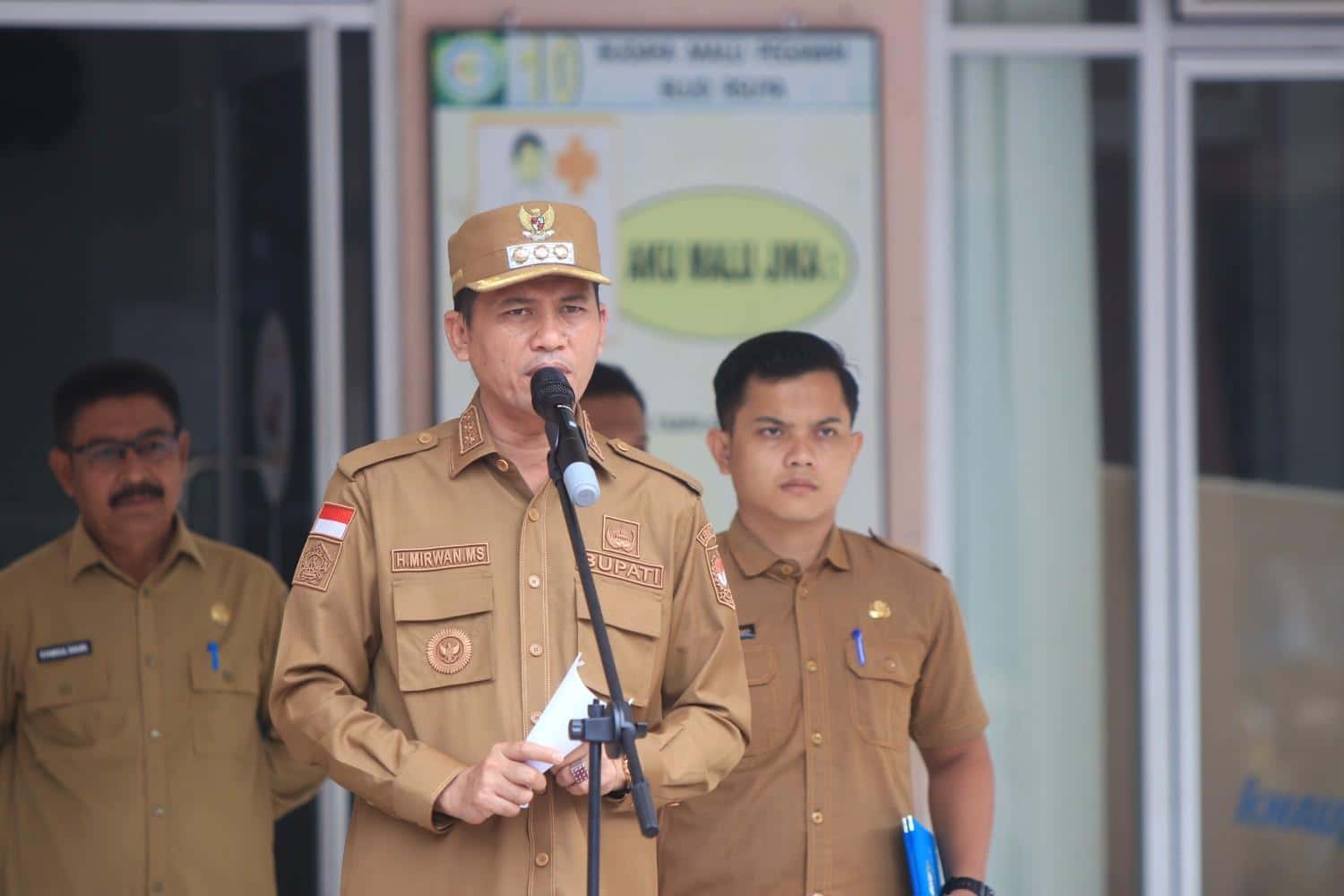 Dear Pak Bupati, How Are You Today